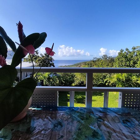 Bungalow With Sea View In 데샤이에스 외부 사진