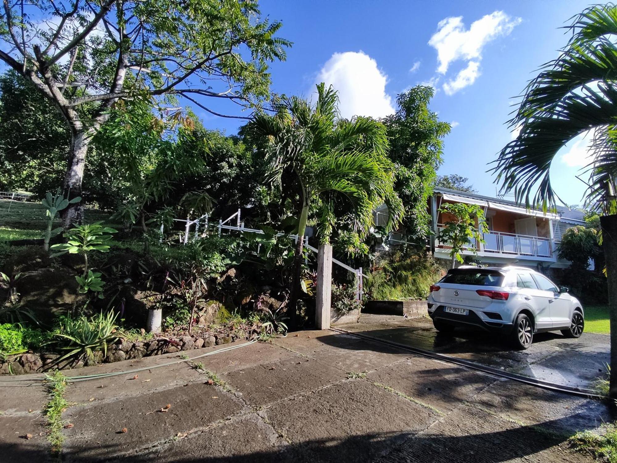 Bungalow With Sea View In 데샤이에스 객실 사진
